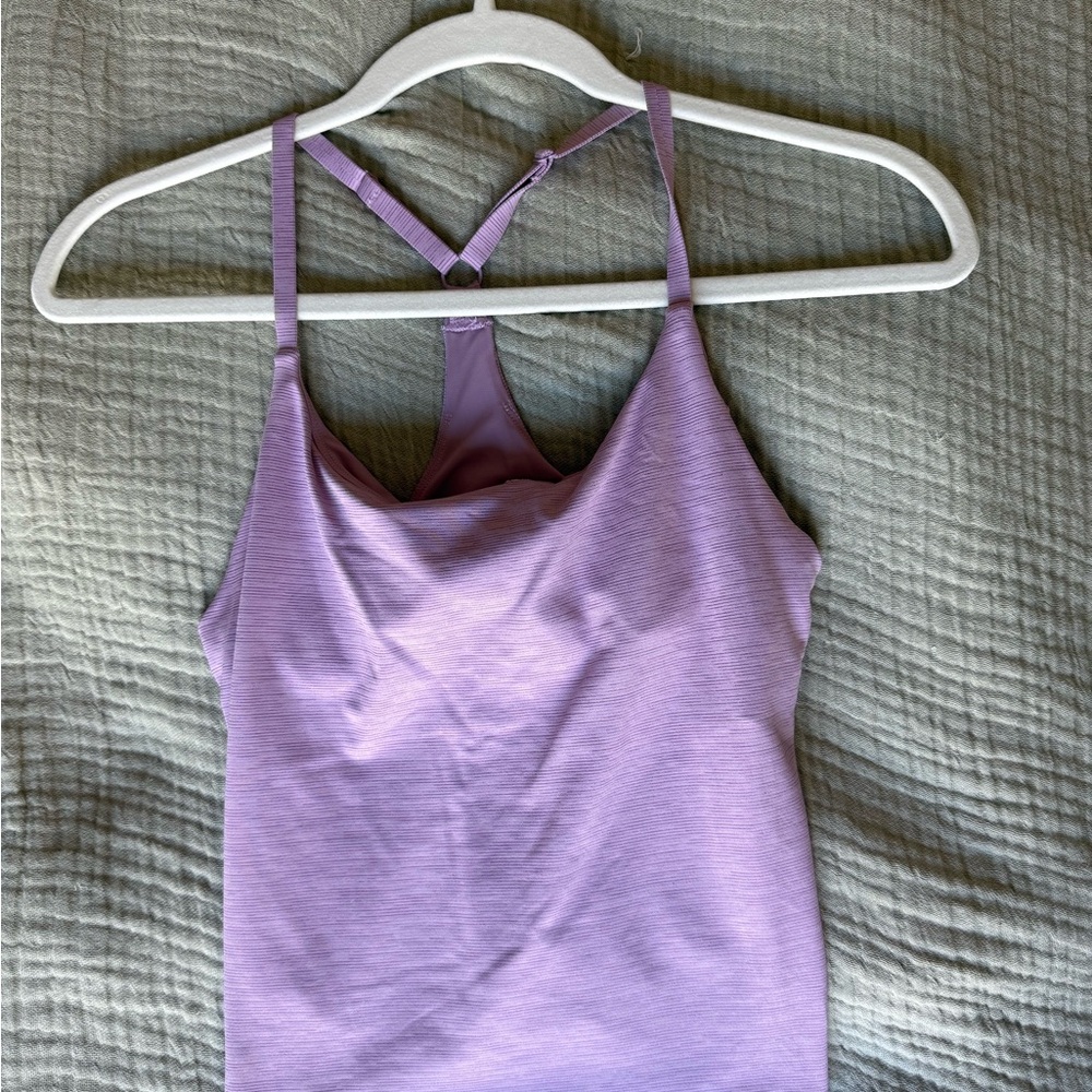 Outdoor voices move free tank lilac